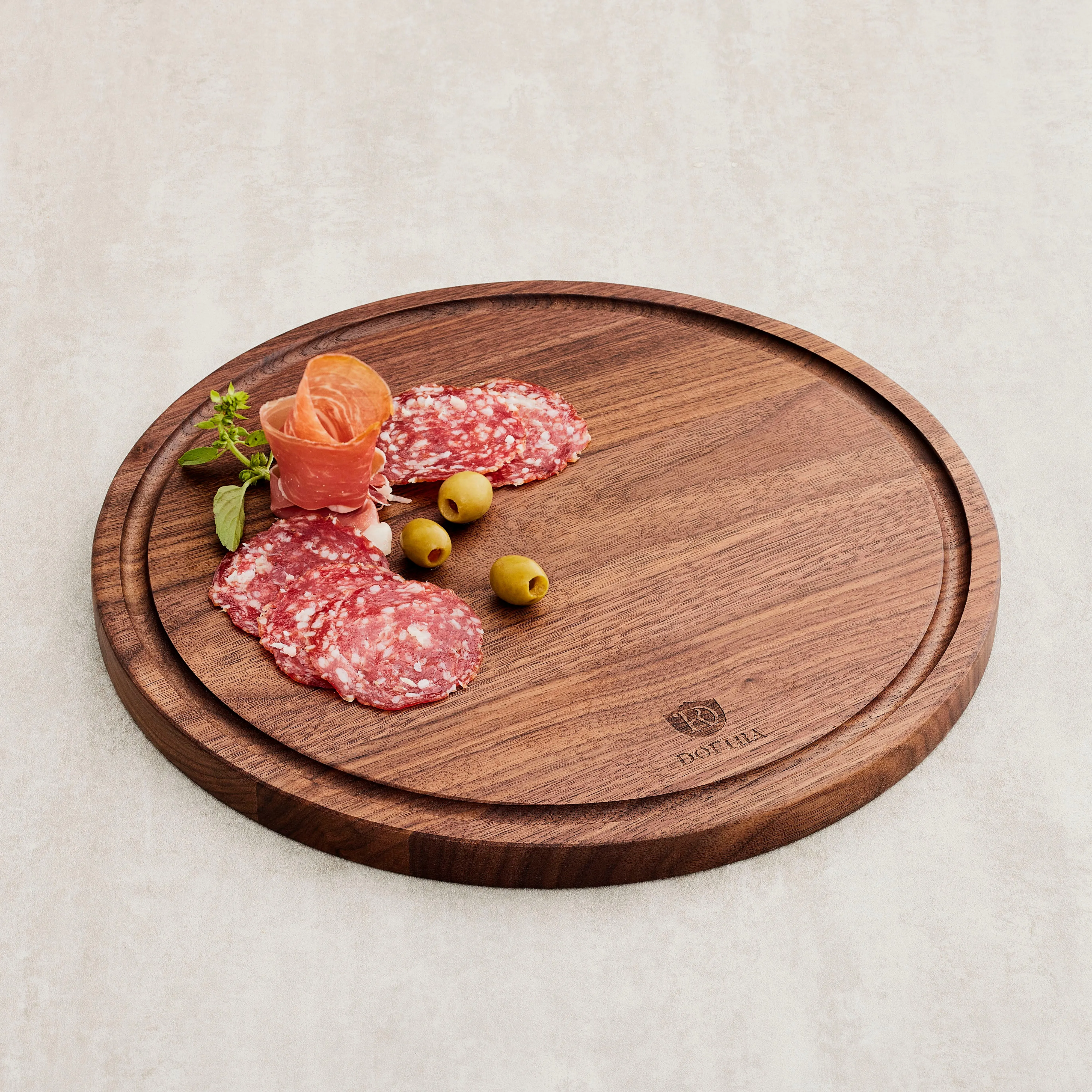 Black Walnut Wooden Cutting Board (Small Round / Large Round)