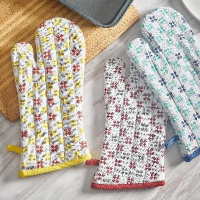 Bloom Oven Mitt Cherry