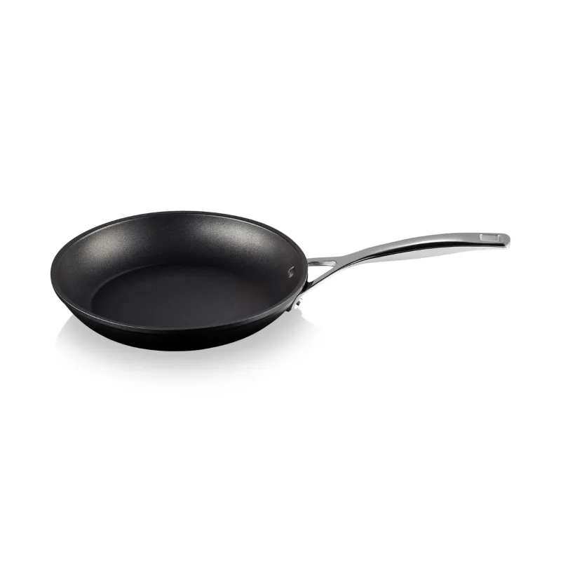 Le Creuset Toughened Non-Stick Frying Pan Set 24cm and 28cm