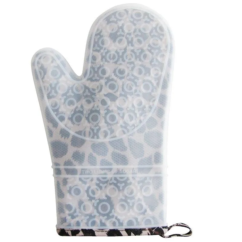 Two Lumps of Sugar Cheetah Silicone Mitt